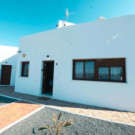 Complejo Turistico Bayiyos Agua Amarga (Almeria)